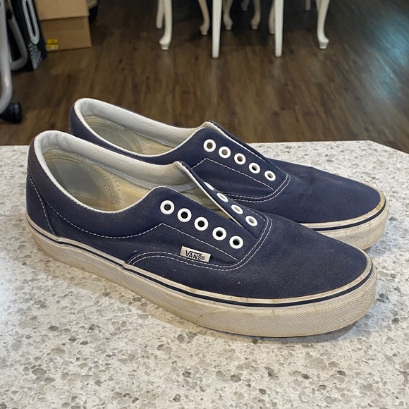 Navy Blue Vans Classic Low - Picture 2 of 6